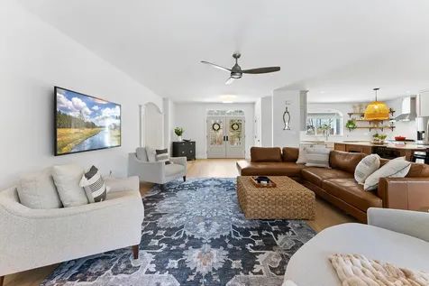 17 Lilac Lane Yarmouth ME 04096