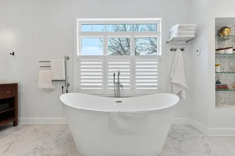 17 Lilac Lane Yarmouth ME 04096