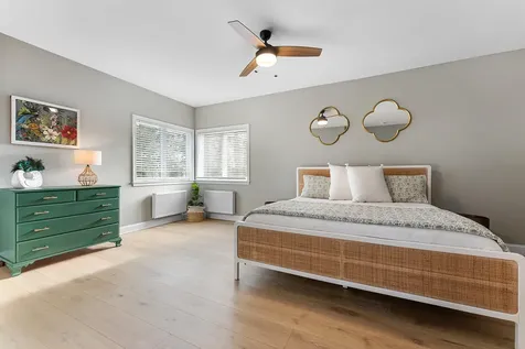17 Lilac Lane Yarmouth ME 04096
