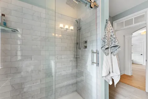 17 Lilac Lane Yarmouth ME 04096