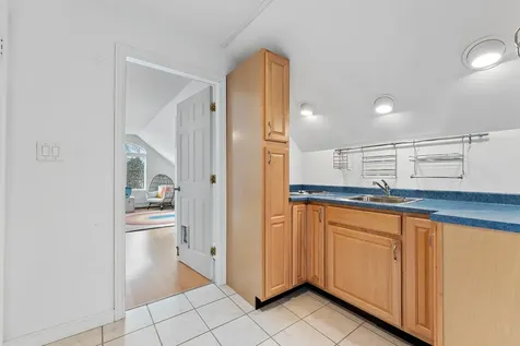 17 Lilac Lane Yarmouth ME 04096