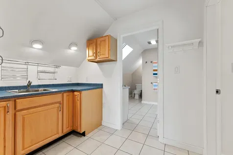 17 Lilac Lane Yarmouth ME 04096
