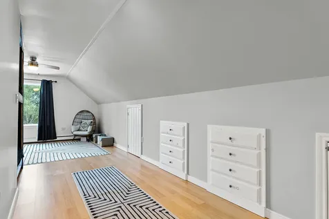 17 Lilac Lane Yarmouth ME 04096