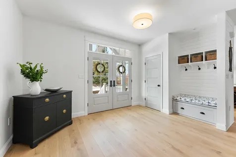 17 Lilac Lane Yarmouth ME 04096