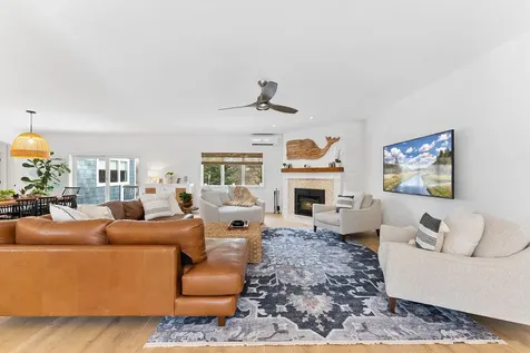 17 Lilac Lane Yarmouth ME 04096