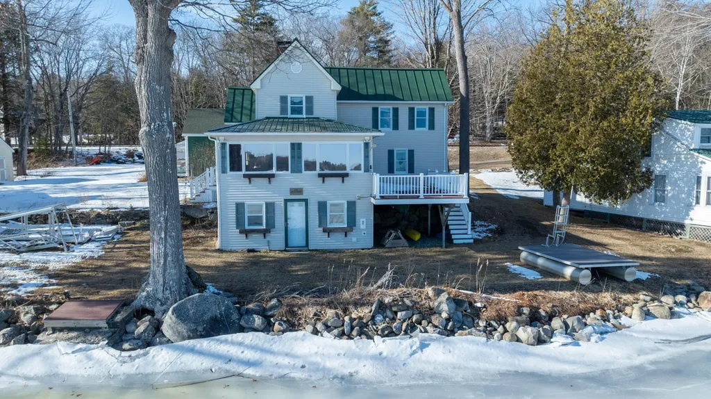 18 Kayak Lane Belgrade ME 04917