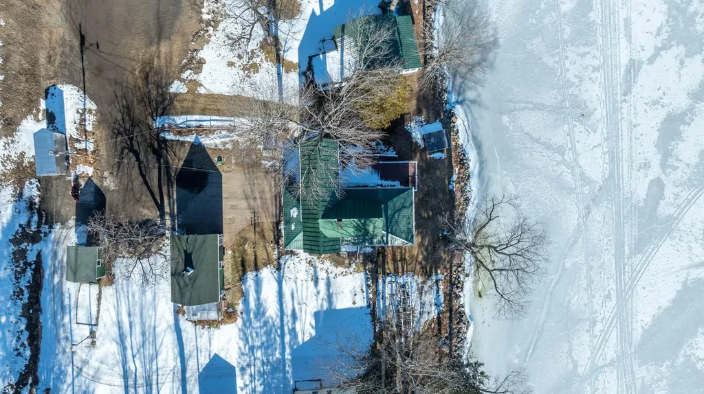 18 Kayak Lane Belgrade ME 04917