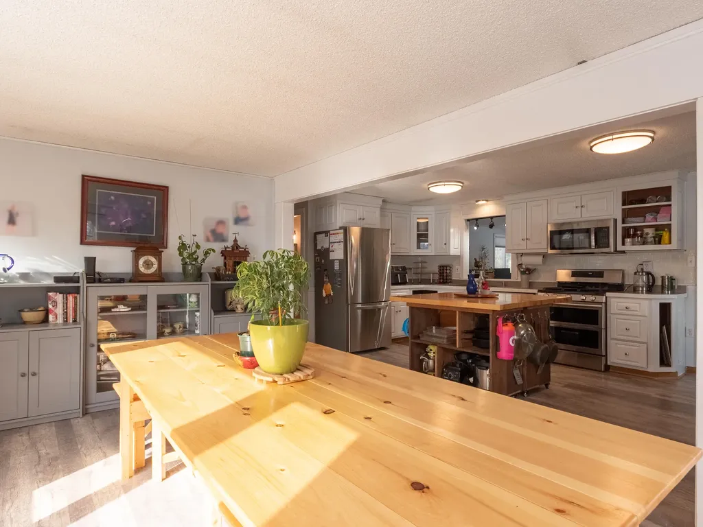 105 Costello Road Gardiner ME 04345