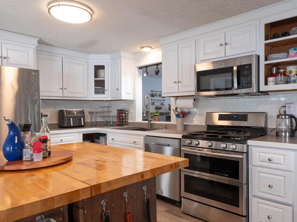 105 Costello Road Gardiner ME 04345