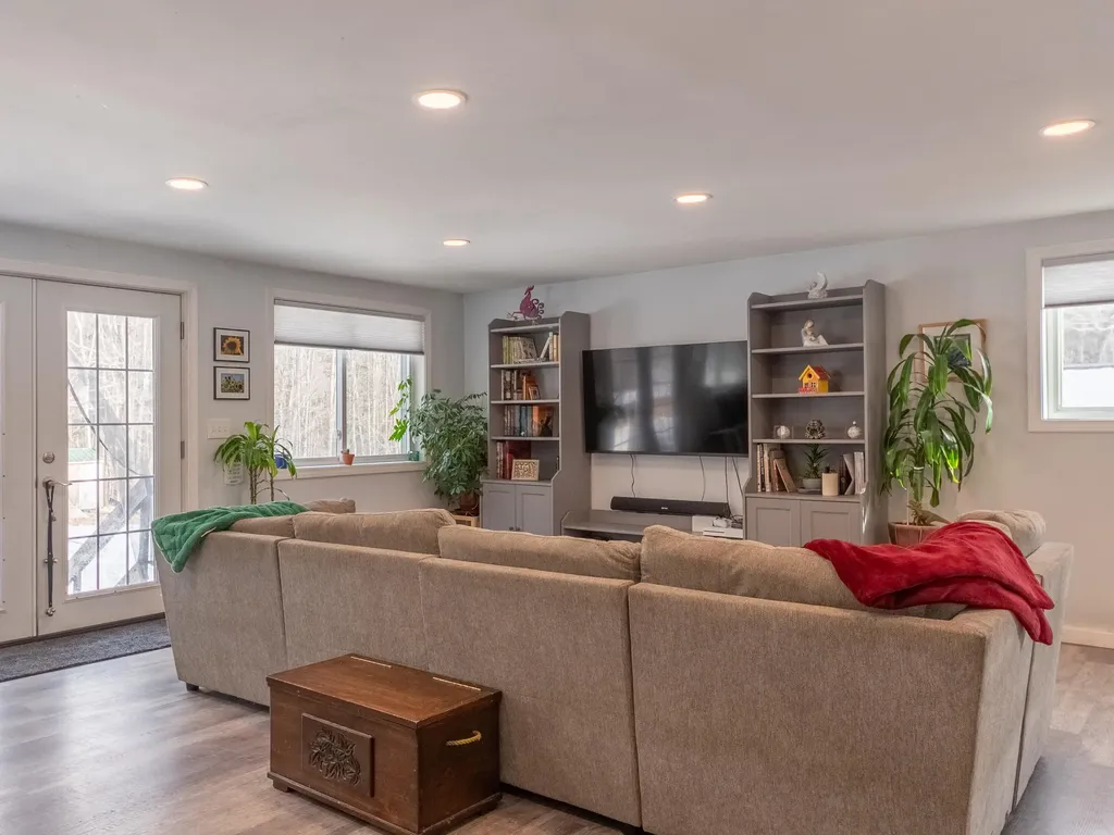 105 Costello Road Gardiner ME 04345
