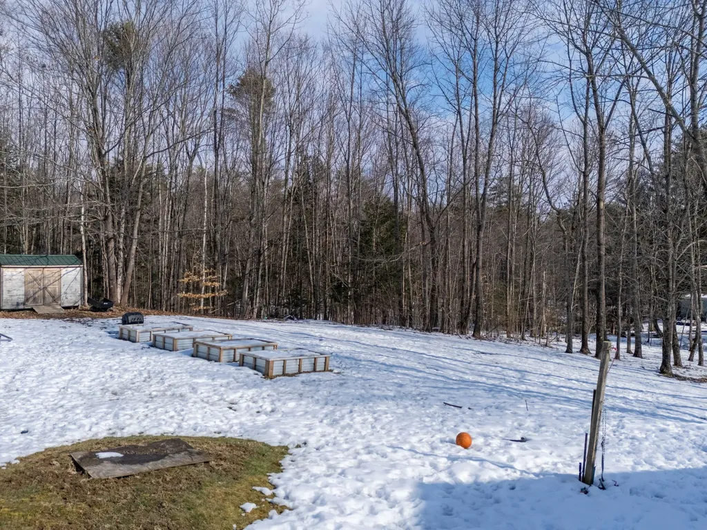 105 Costello Road Gardiner ME 04345
