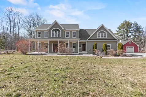 17 Strawberry Lane Windham ME 04062