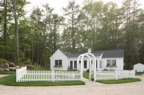 15 Langsford Road Kennebunkport ME 04046