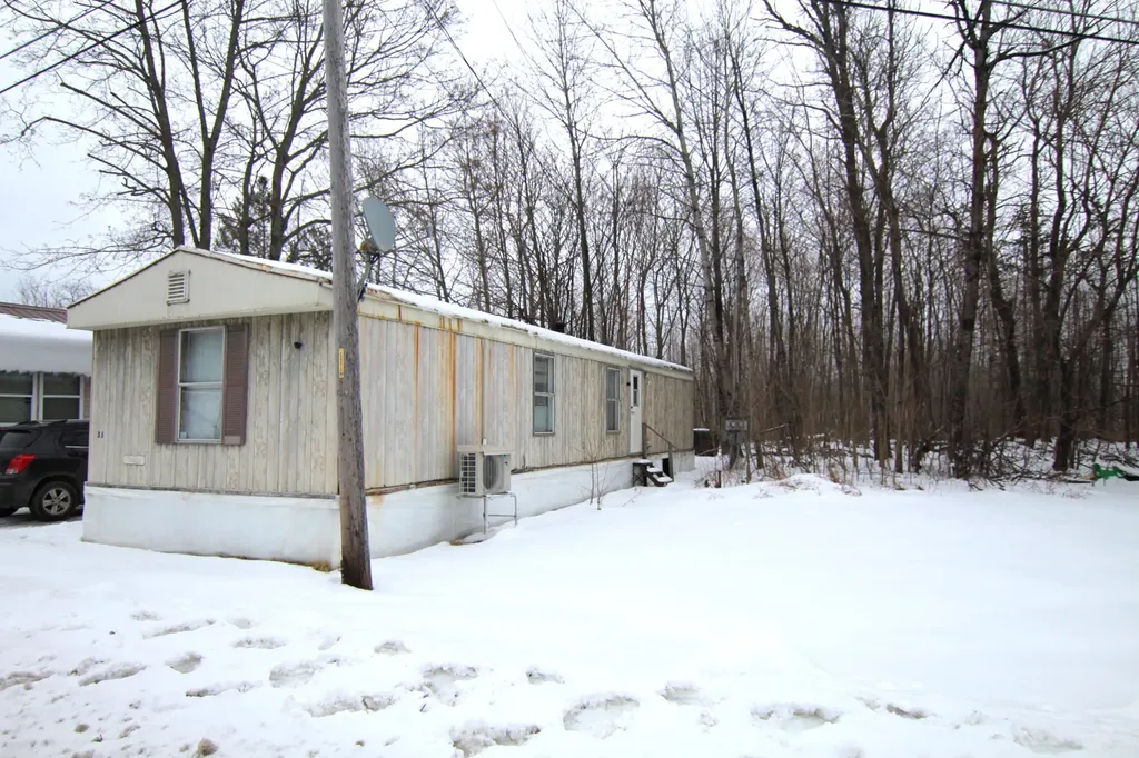 438 Finson Road Bangor ME 04401