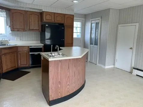 418 Main Street Vassalboro ME 04989
