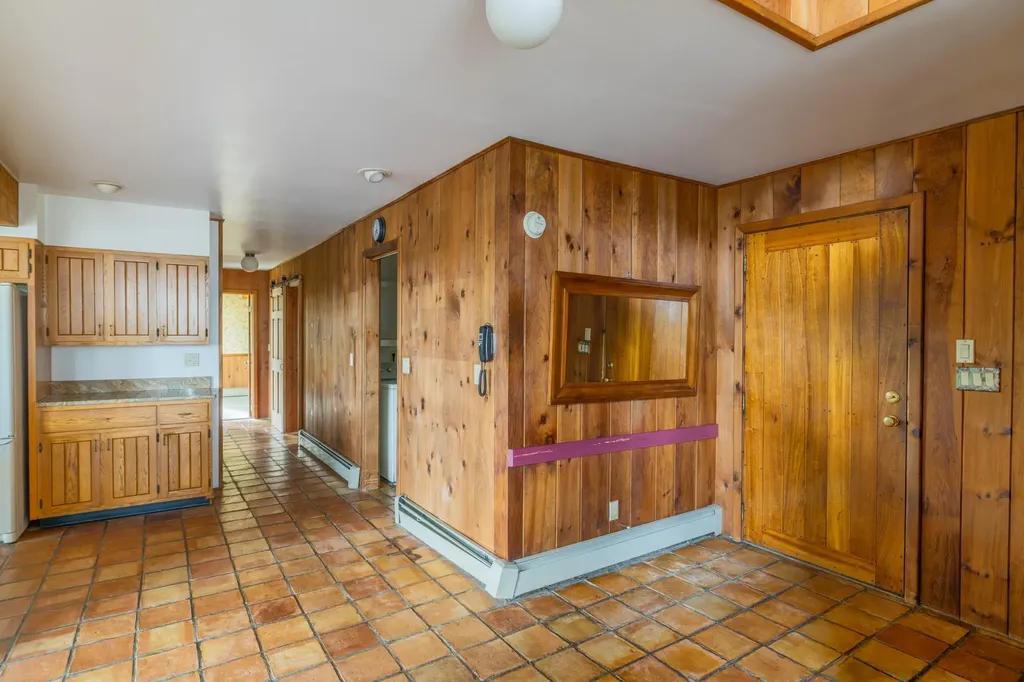 72 Old Ferry Road Phippsburg ME 04562
