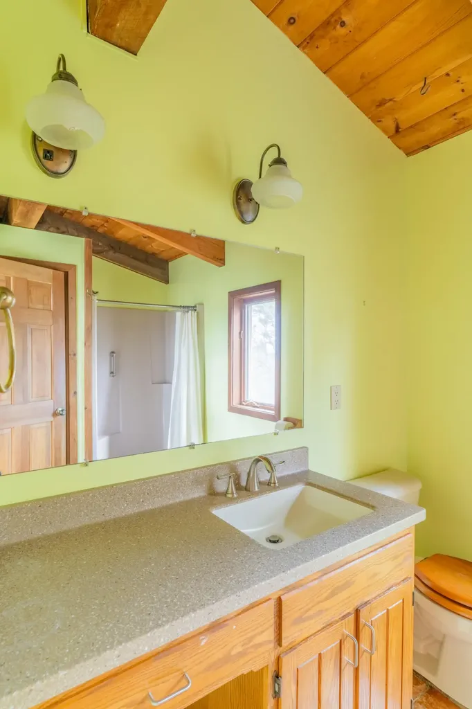 72 Old Ferry Road Phippsburg ME 04562