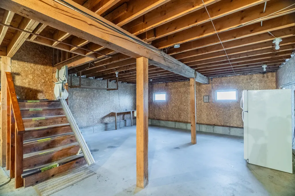 72 Old Ferry Road Phippsburg ME 04562