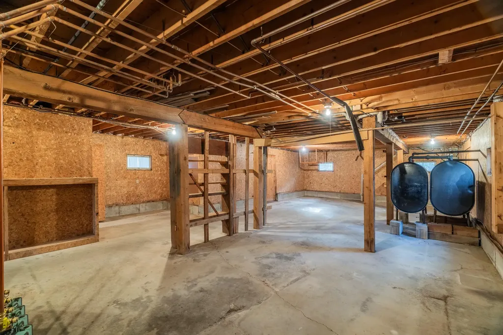 72 Old Ferry Road Phippsburg ME 04562