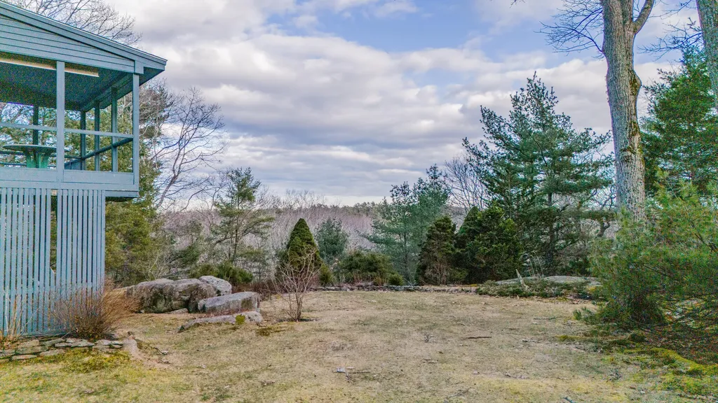 72 Old Ferry Road Phippsburg ME 04562