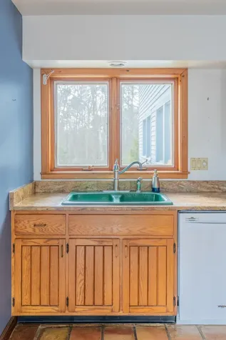 72 Old Ferry Road Phippsburg ME 04562