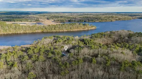 72 Old Ferry Road Phippsburg ME 04562