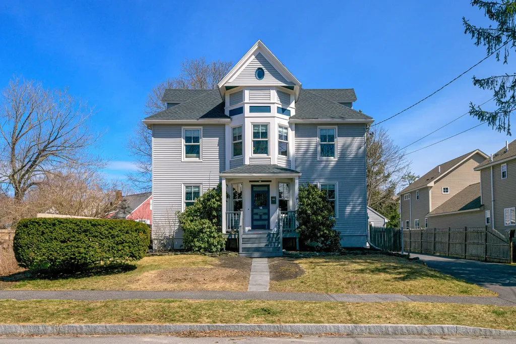15 Morse Street Portland ME 04103