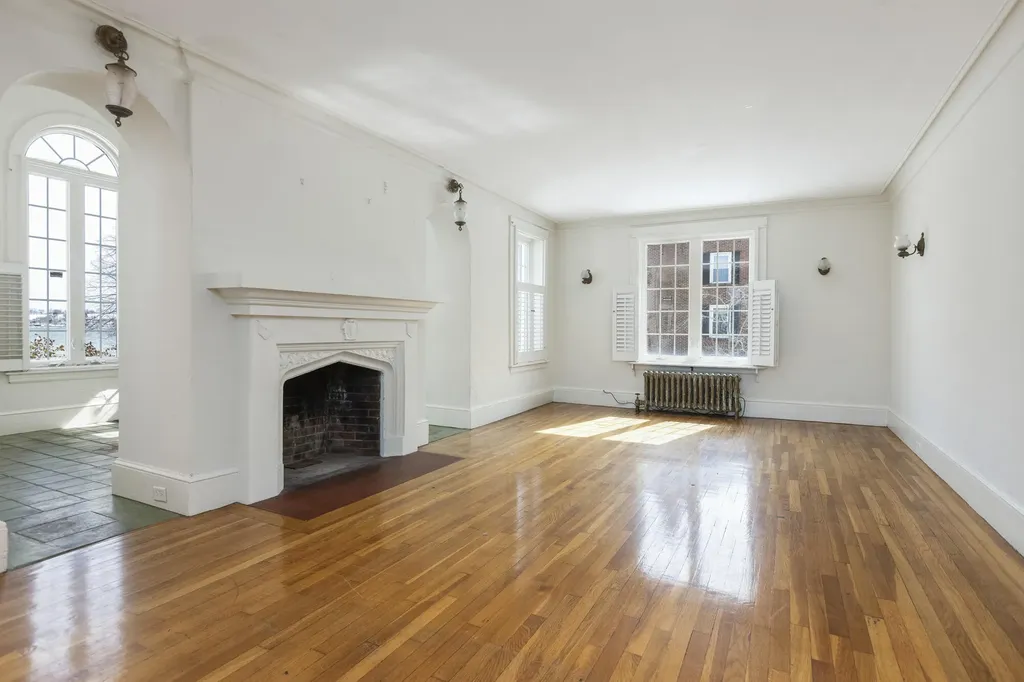 114 Baxter Boulevard Portland ME 04101