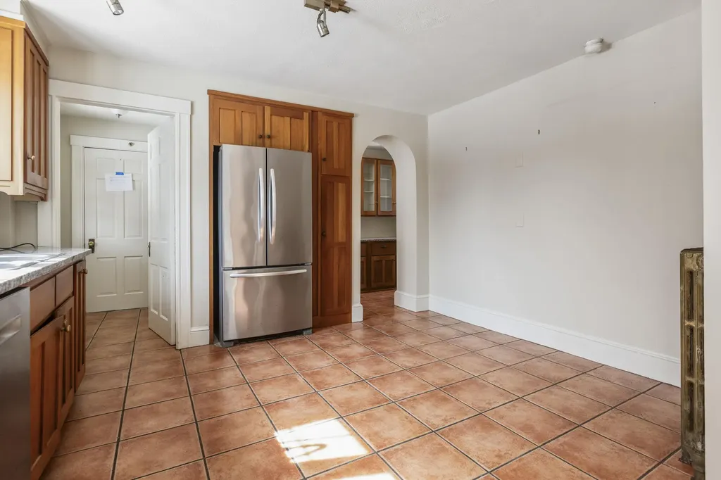 114 Baxter Boulevard Portland ME 04101