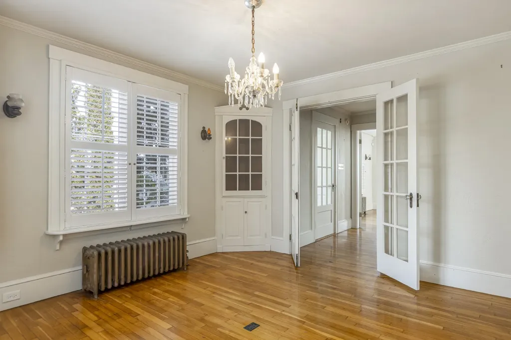 114 Baxter Boulevard Portland ME 04101