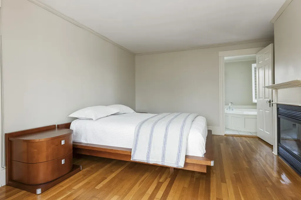 114 Baxter Boulevard Portland ME 04101