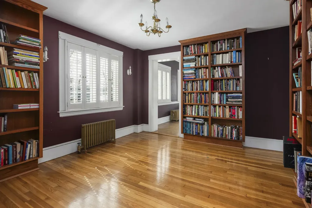 114 Baxter Boulevard Portland ME 04101