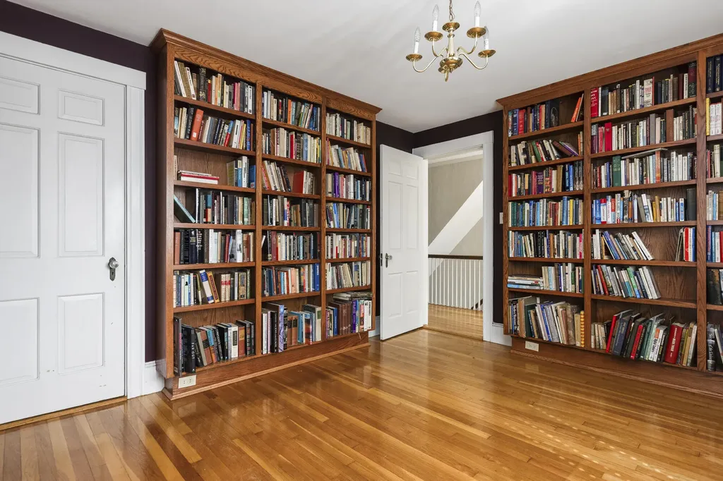 114 Baxter Boulevard Portland ME 04101