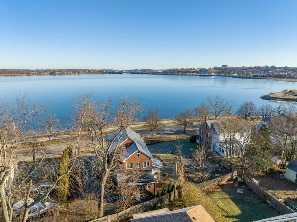 114 Baxter Boulevard Portland ME 04101