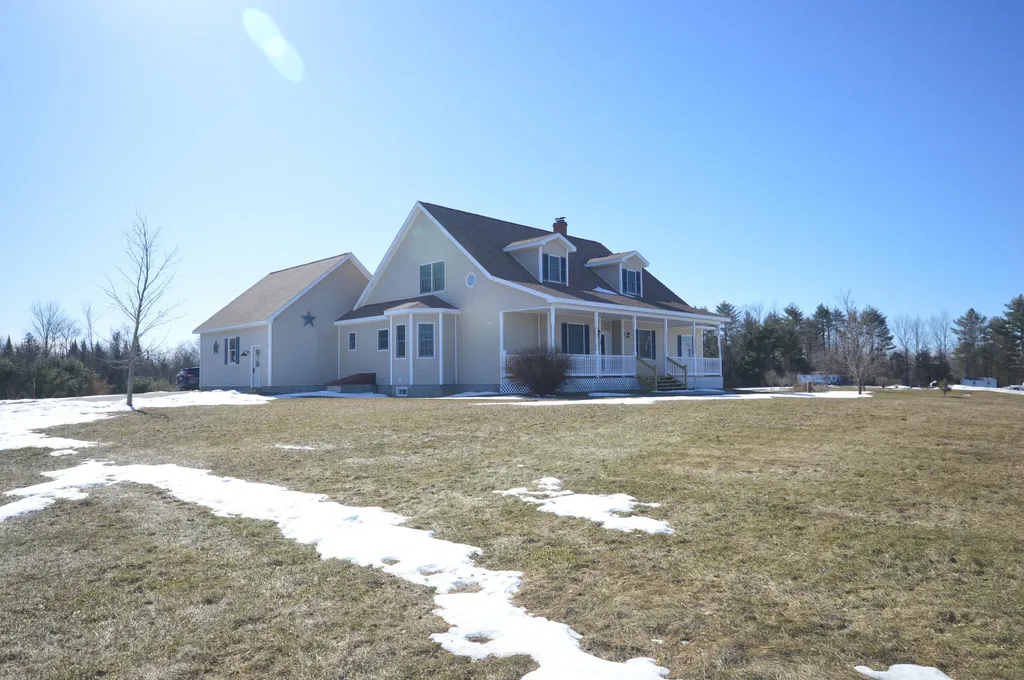 28 Overlook Drive Canaan ME 04924