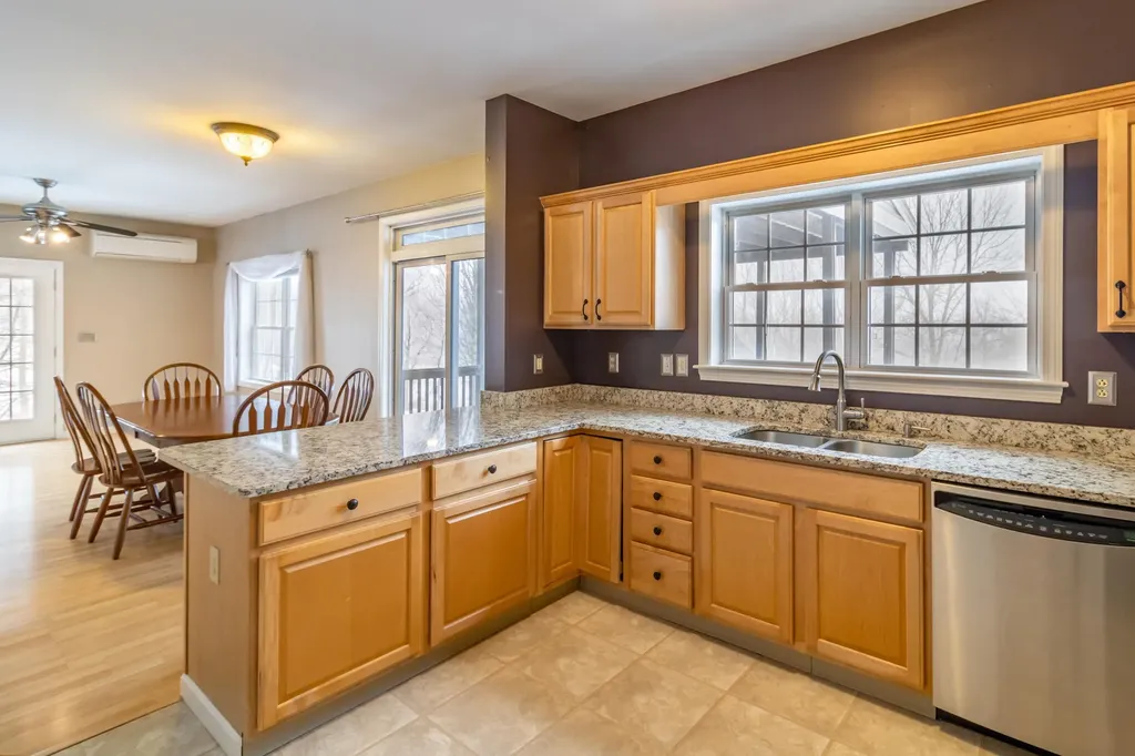 11 City View Drive Holden ME 04429