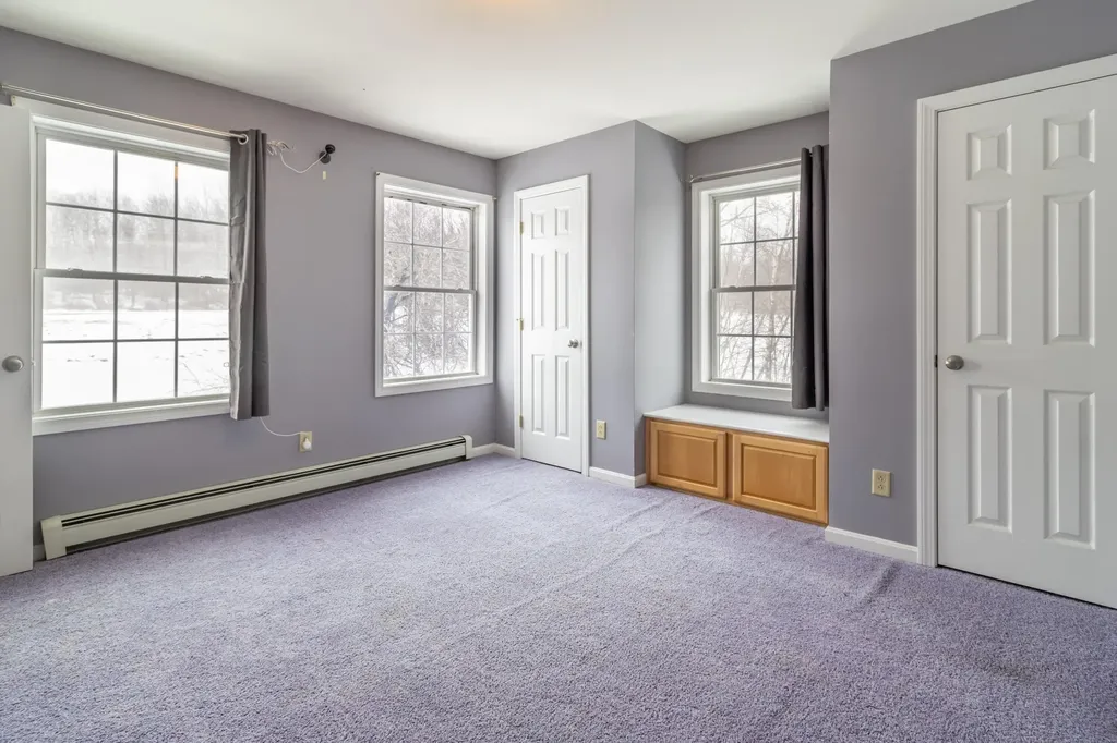 11 City View Drive Holden ME 04429