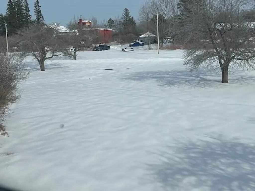 11 City View Drive Holden ME 04429