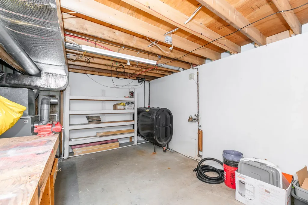 148 Stanwood Park Circle Farmington ME 04938