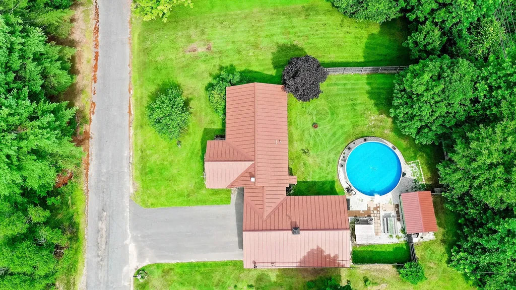 148 Stanwood Park Circle Farmington ME 04938