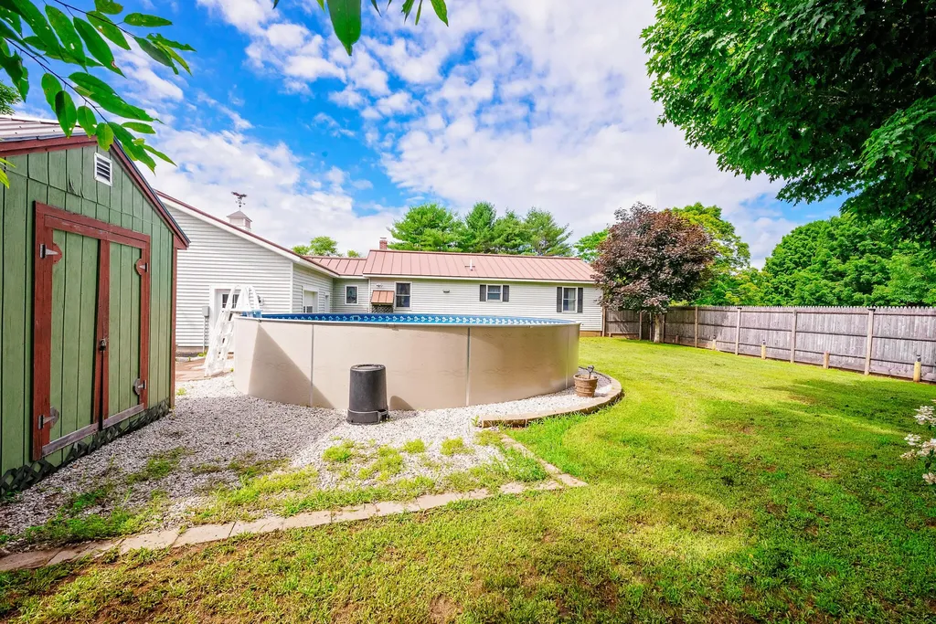 148 Stanwood Park Circle Farmington ME 04938