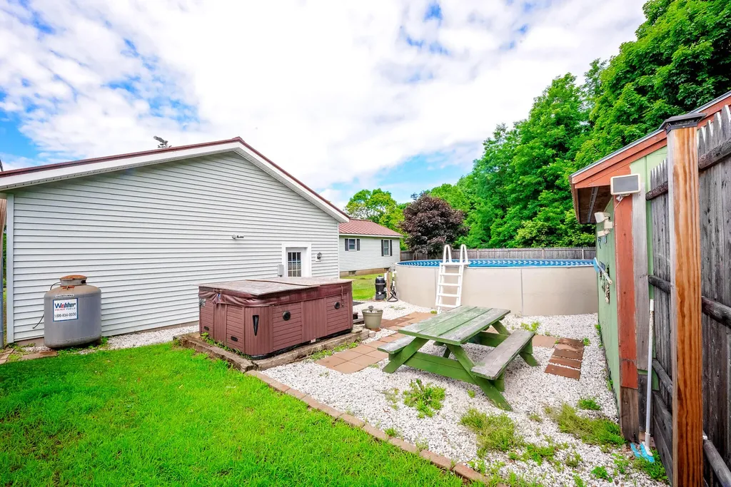 148 Stanwood Park Circle Farmington ME 04938
