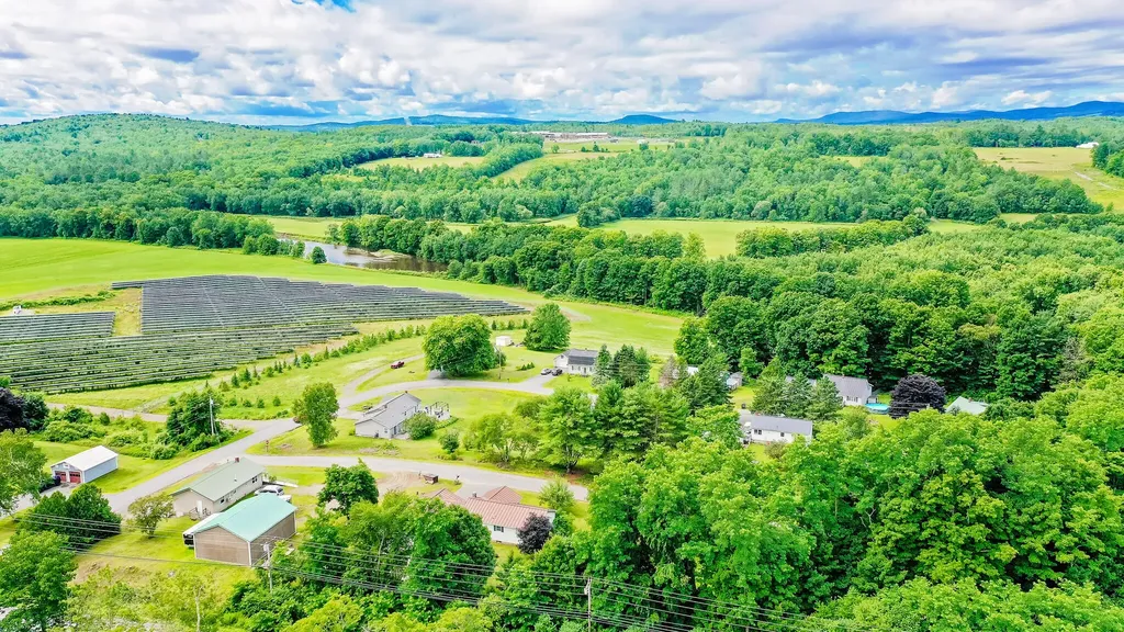 148 Stanwood Park Circle Farmington ME 04938