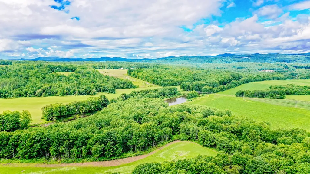 148 Stanwood Park Circle Farmington ME 04938