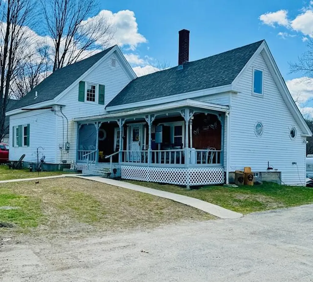 112 Northern Avenue Gardiner ME 04345