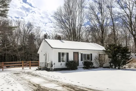 37 Boynton Road Buxton ME 04093