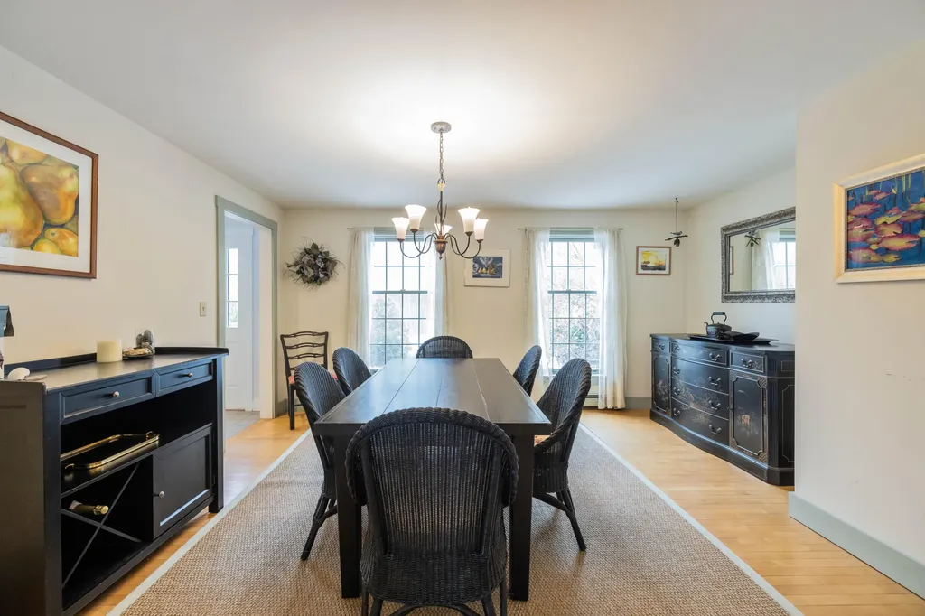 2 Autumn Circle Kennebunk ME 04043