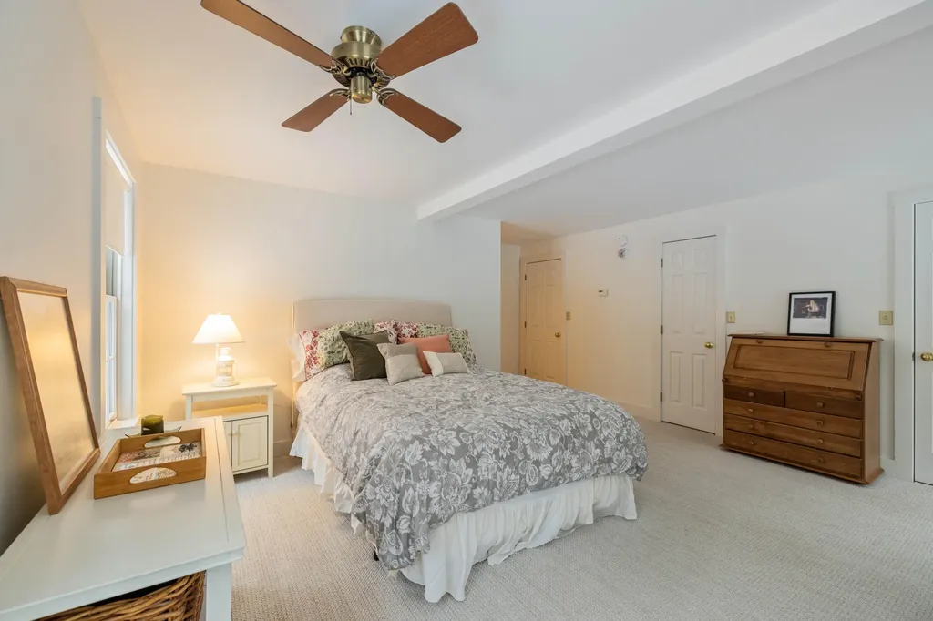 2 Autumn Circle Kennebunk ME 04043