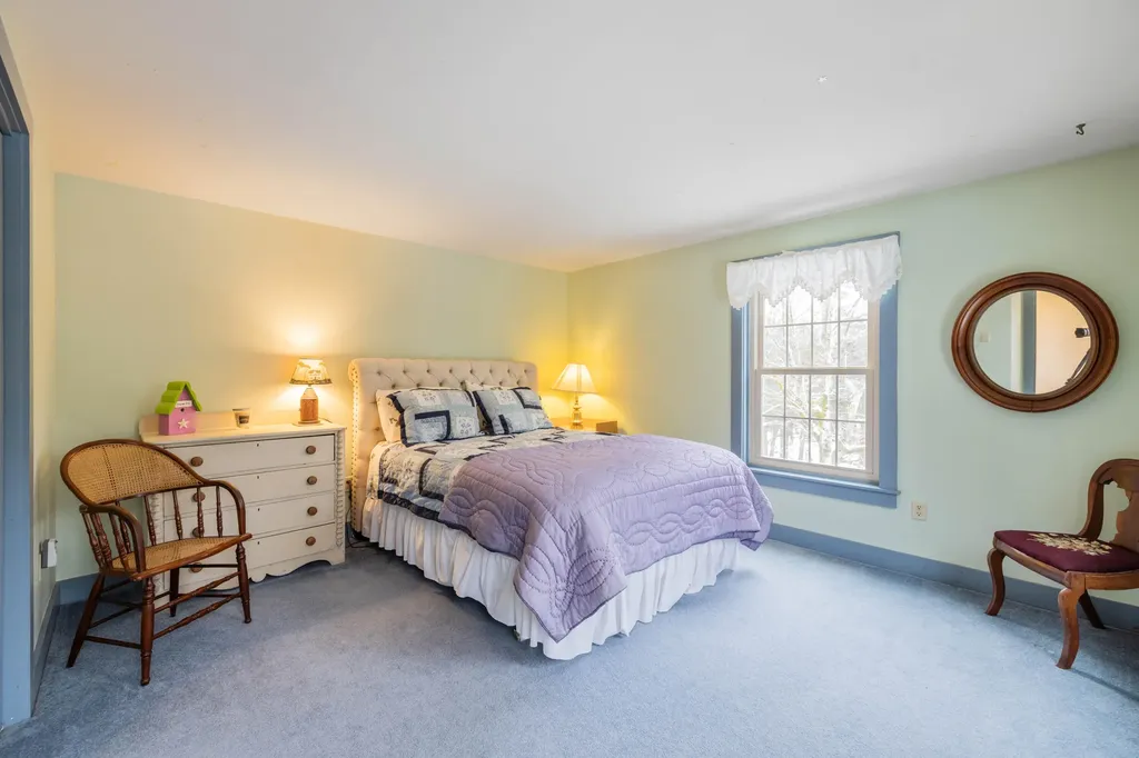 2 Autumn Circle Kennebunk ME 04043