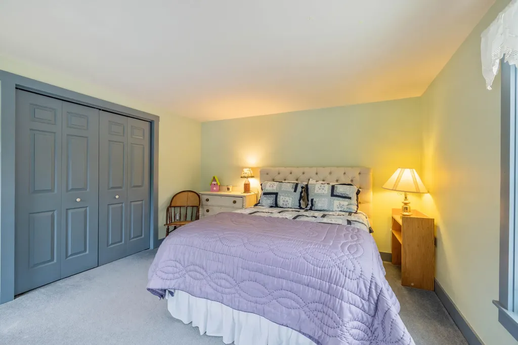 2 Autumn Circle Kennebunk ME 04043